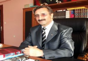 Karataş Ayvalık'a atandı
